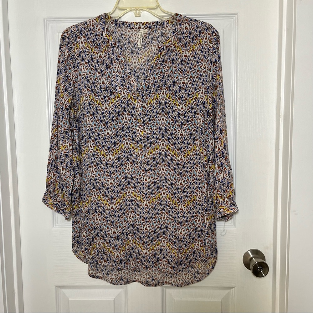 Grand & Greene Women's Blouse - Blue, Brown, Gold and White pattern M